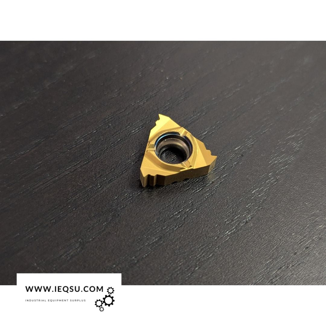 CoroThread® 266, model 266RL-16MM01F150E with grade 1135 Sandvik Coromant