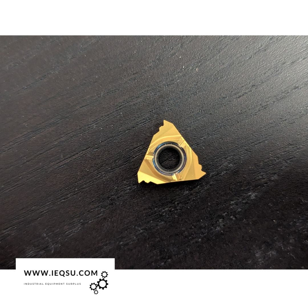 CoroThread® 266, model 266RL-16MM01F150E with grade 1135 Sandvik Coromant