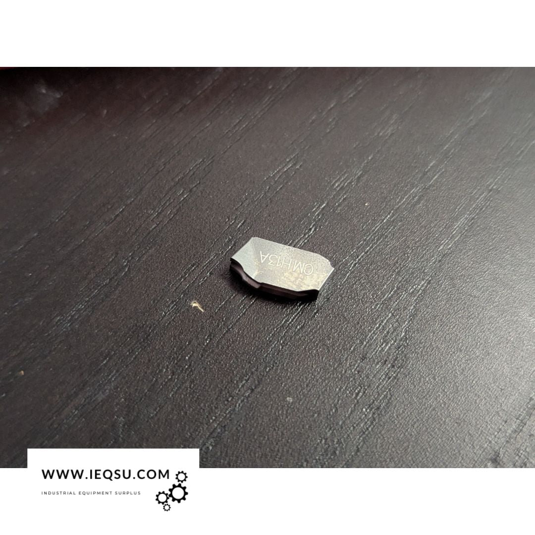 Sandvik Coromant QD-NG-0300-0002-CM H13A Carbide Cut-Off Inserts – 8 pcs